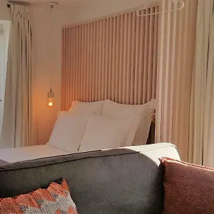 Be Local - In Beco Da Formosa In Alfama - Apartamento Lisboa